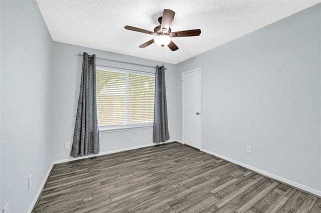 4002 Spring Forest Drive, Pearland, TX 77584