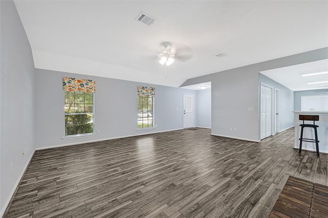 4002 Spring Forest Drive, Pearland, TX 77584