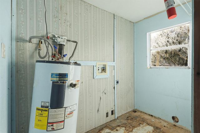 12108 N Lakewood Drive, Splendora, TX 77372