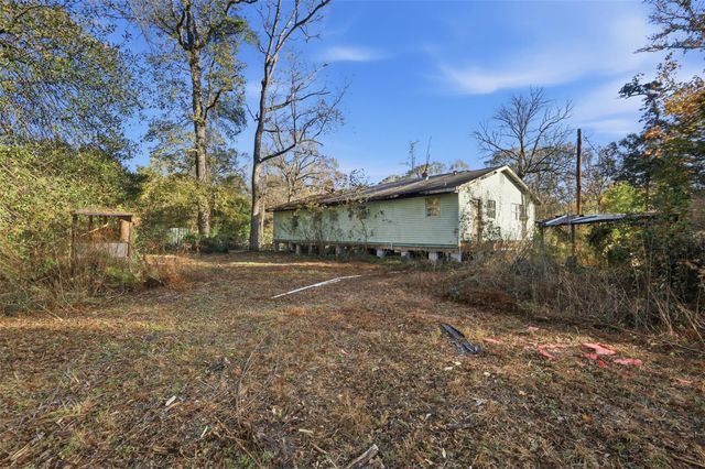 12108 N Lakewood Drive, Splendora, TX 77372