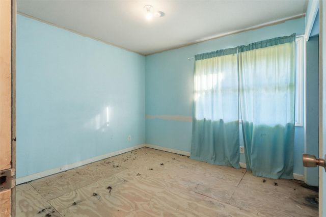 12108 N Lakewood Drive, Splendora, TX 77372