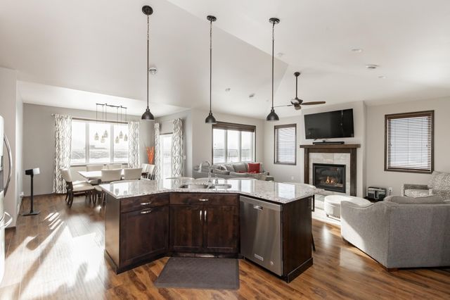 4268 Pine Parkway S, Fargo, ND 58104