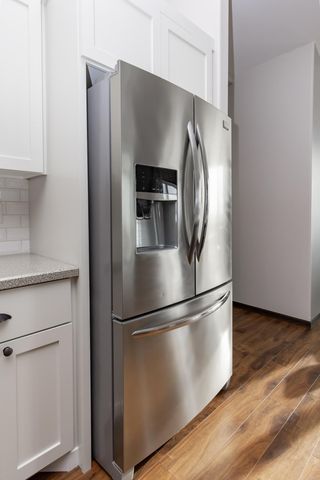 4268 Pine Parkway S, Fargo, ND 58104