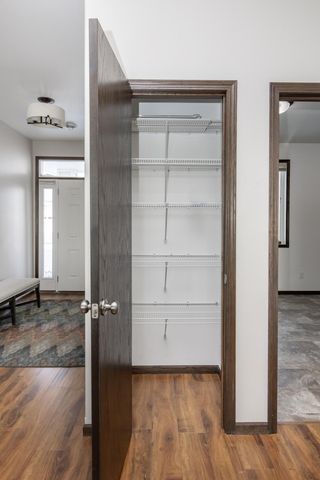 4268 Pine Parkway S, Fargo, ND 58104