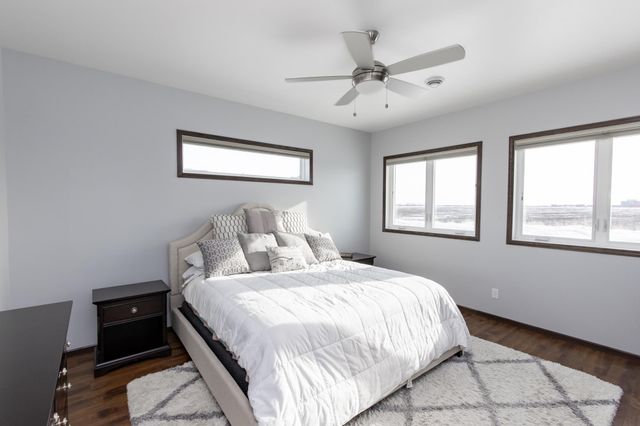 4268 Pine Parkway S, Fargo, ND 58104