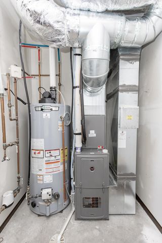 4268 Pine Parkway S, Fargo, ND 58104