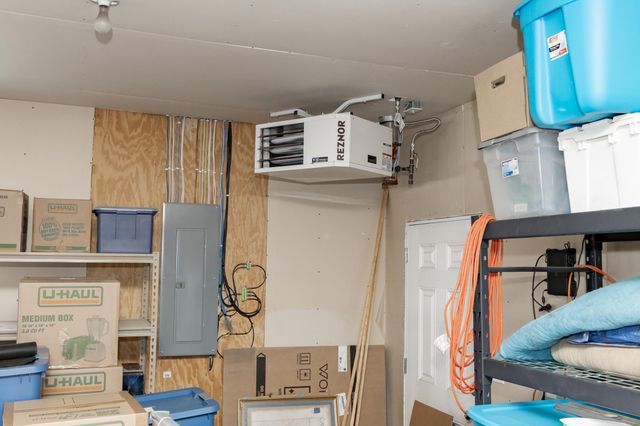 4268 Pine Parkway S, Fargo, ND 58104