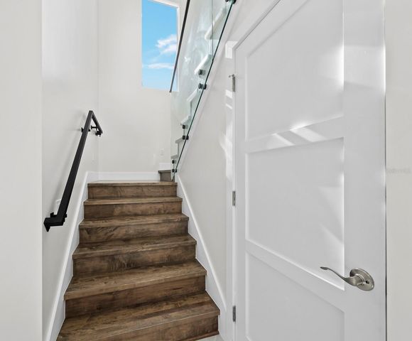 635 JUNGLE QUEEN WAY, Longboat Key, FL 34228