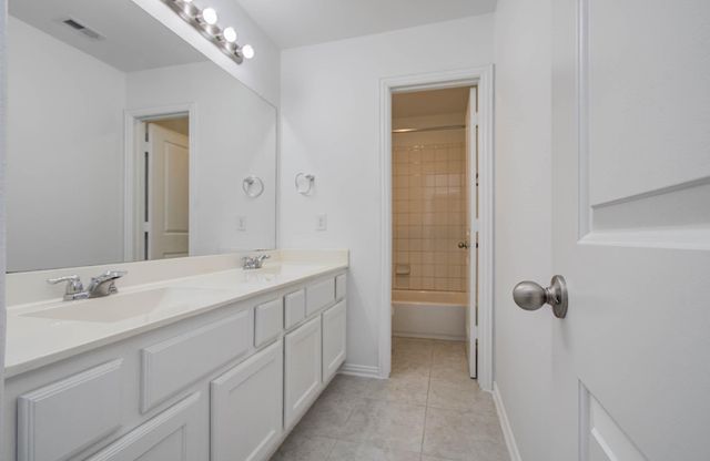 3730 Bach Street, Iowa Colony, TX 77583