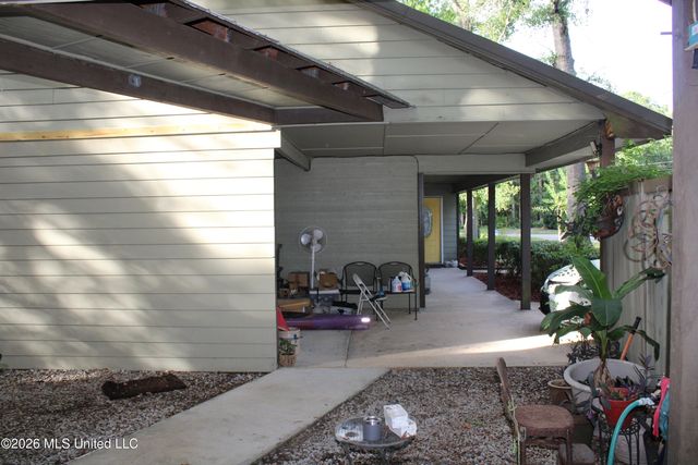 1533 Albacore Lane, Gautier, MS 39553
