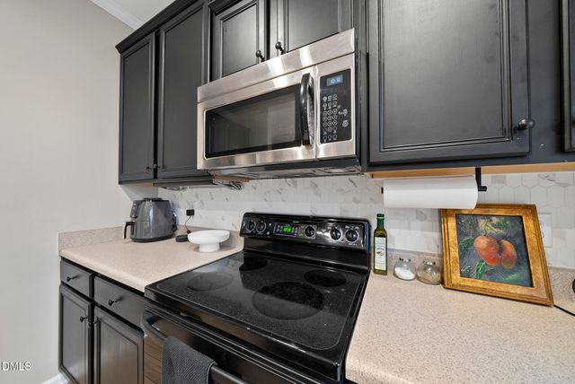 6708 Middleboro Drive, Raleigh, NC 27612