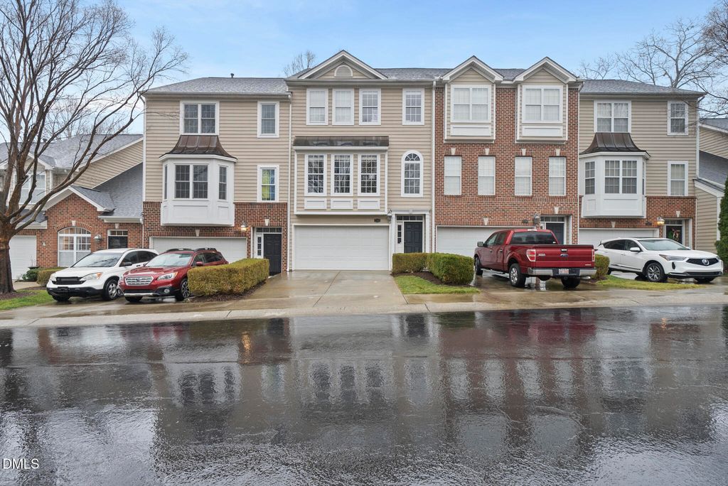 6708 Middleboro Drive, Raleigh, NC 27612