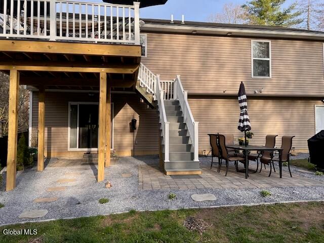 647 Pearse Road, Niskayuna, NY 12309