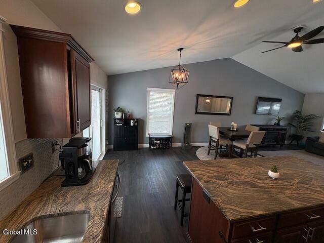 647 Pearse Road, Niskayuna, NY 12309