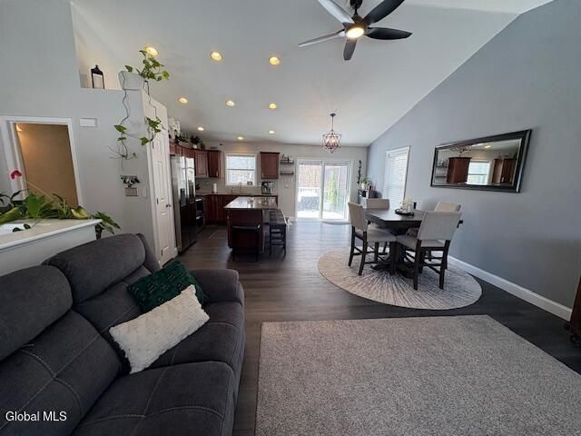 647 Pearse Road, Niskayuna, NY 12309