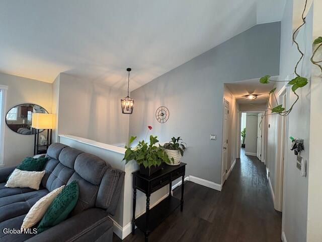 647 Pearse Road, Niskayuna, NY 12309