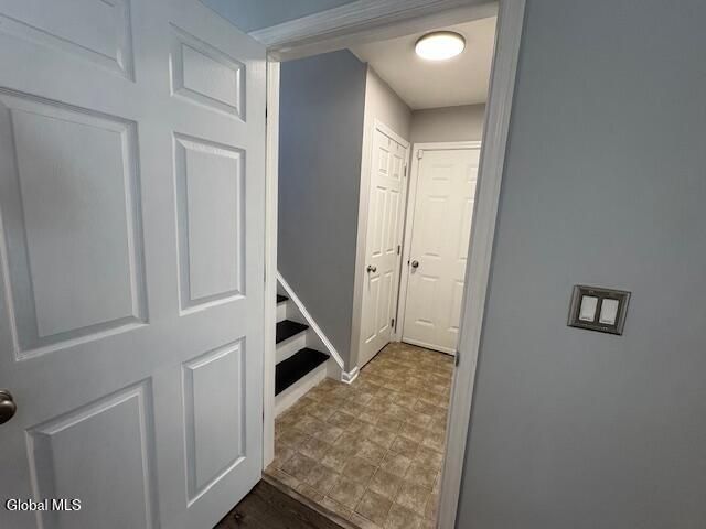 647 Pearse Road, Niskayuna, NY 12309