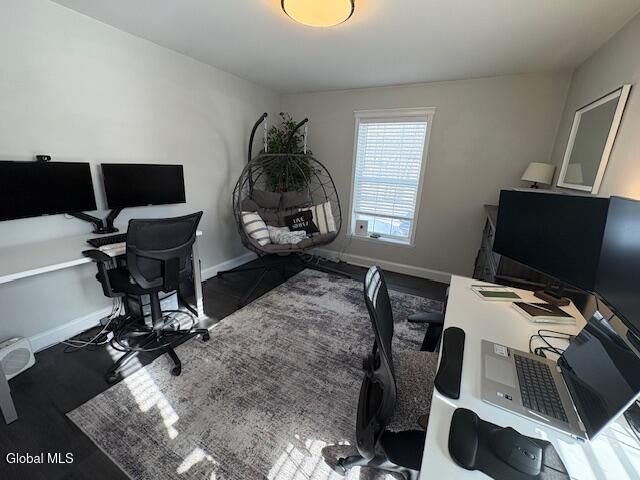 647 Pearse Road, Niskayuna, NY 12309