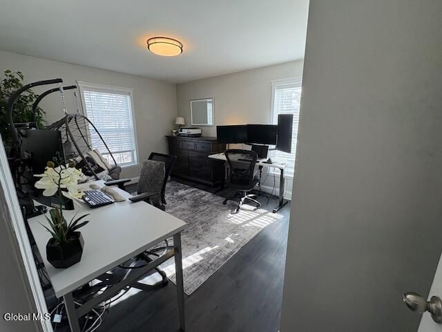 647 Pearse Road, Niskayuna, NY 12309