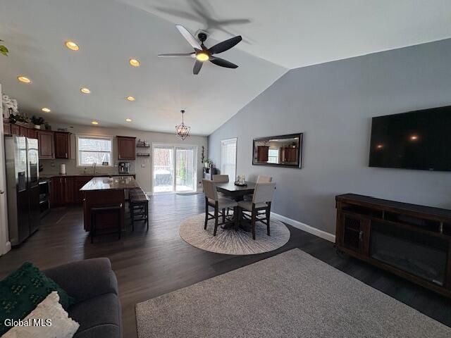 647 Pearse Road, Niskayuna, NY 12309