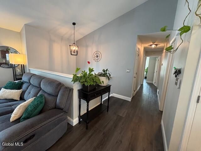 647 Pearse Road, Niskayuna, NY 12309