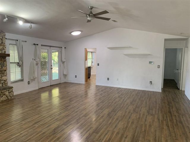 4325 NE 3RD COURT, Ocala, FL 34479