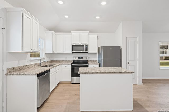 3419 Warlow Branch, San Antonio, TX 78109