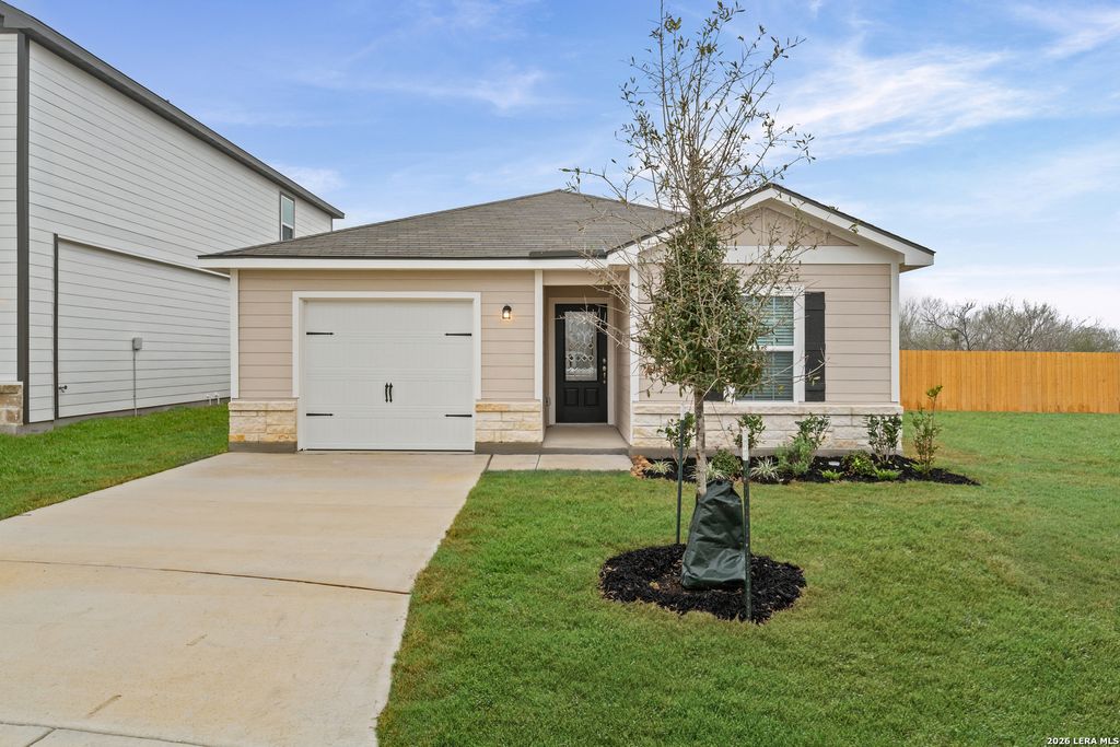 3419 Warlow Branch, San Antonio, TX 78109