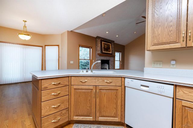 3415 Win Kae Place, Bay City, MI 48706