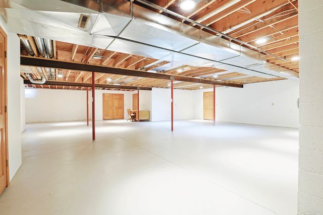 3415 Win Kae Place, Bay City, MI 48706