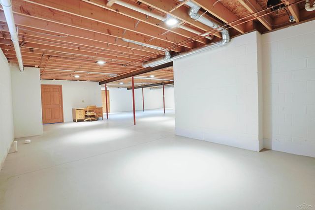 3415 Win Kae Place, Bay City, MI 48706