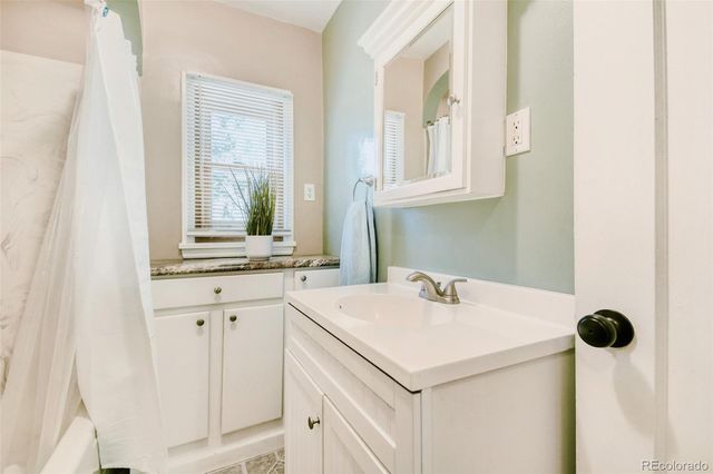 1825 Glen Dale Drive, Lakewood, CO 80215