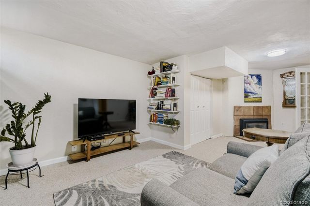 1825 Glen Dale Drive, Lakewood, CO 80215