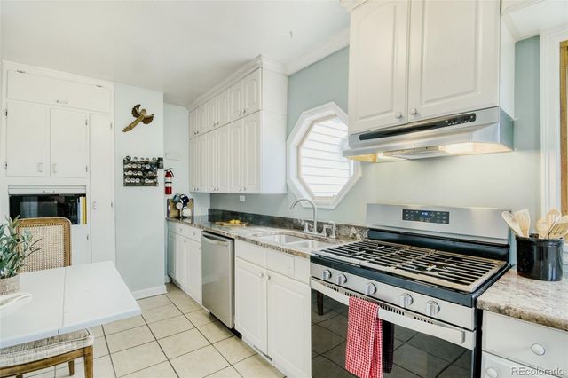 1825 Glen Dale Drive, Lakewood, CO 80215