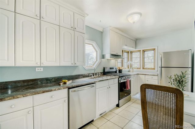 1825 Glen Dale Drive, Lakewood, CO 80215