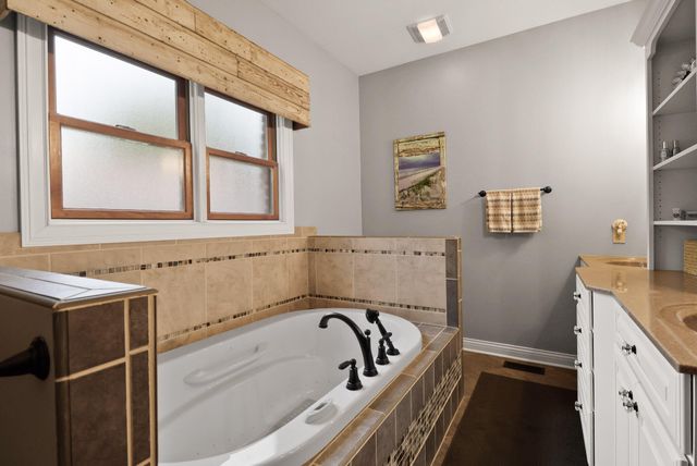 9905 113th Avenue, Cedar Lake, IN 46303