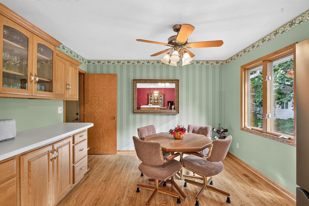 22015 Pillsbury Avenue, Lakeville, MN 55044 — photo 5