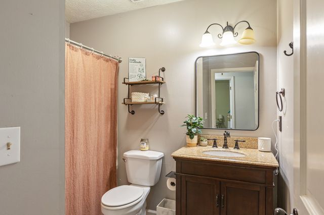 5436 Village Way, Nashville, TN 37211