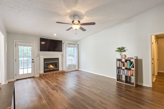 5436 Village Way, Nashville, TN 37211