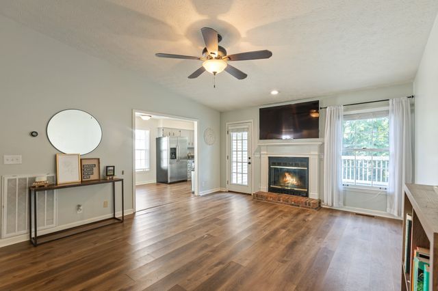 5436 Village Way, Nashville, TN 37211