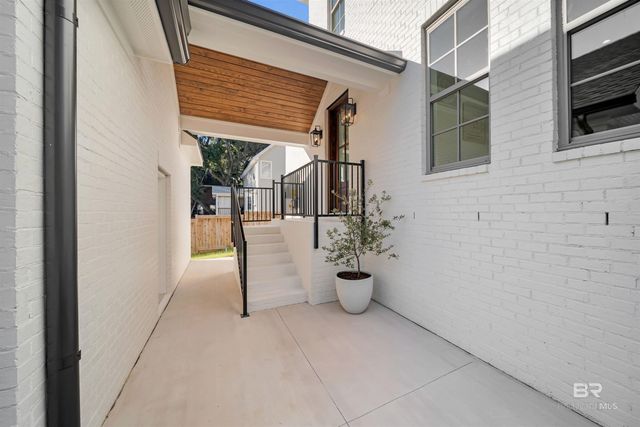 216 Fig Avenue, Fairhope, AL 36532