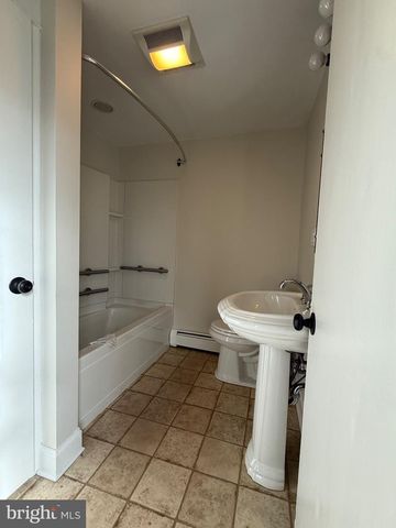 7 N 7TH ST, Millville, NJ 08332