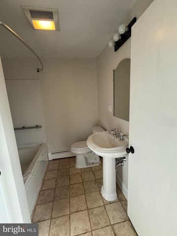 7 N 7TH ST, Millville, NJ 08332