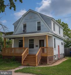 7 N 7TH ST, Millville, NJ 08332