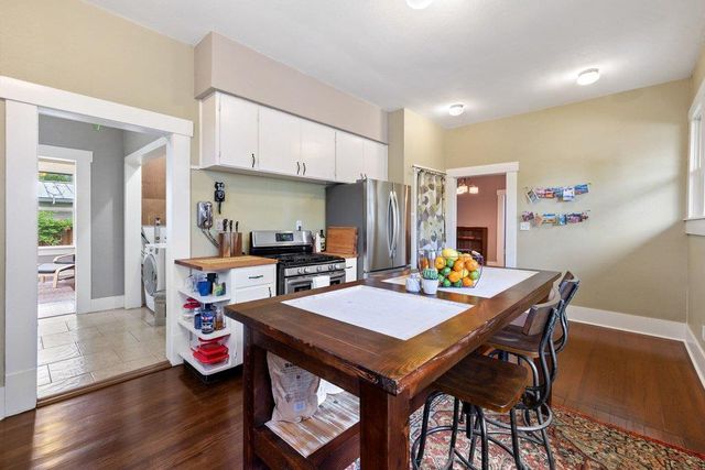 1518 Lexington ST, Taylor, TX 76574