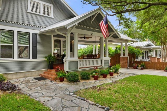 1518 Lexington ST, Taylor, TX 76574