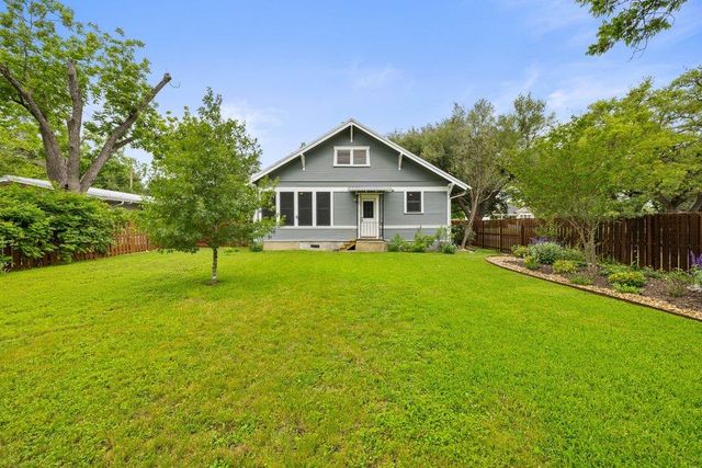 1518 Lexington ST, Taylor, TX 76574