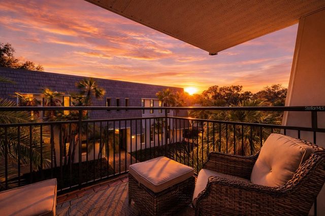 710 LYNDHURST STREET 223, Dunedin, FL 34698