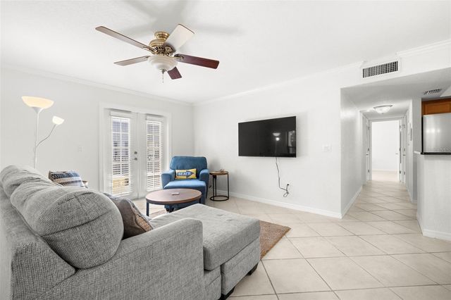 710 LYNDHURST STREET 223, Dunedin, FL 34698