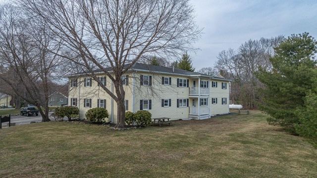 168 Woodbridge Rd Apt 6, York, ME 03909